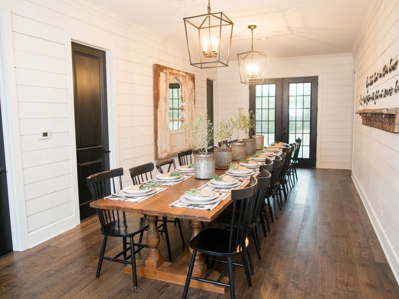 Joanna Gaines House Horse Barn Fixer Upper: The Lakehouse: Joanna