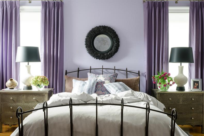 Metal Frame Bed in Light Purple Transitional Bedroom