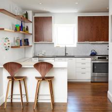 Open Plan Contemporary Kitchen With Barstools
