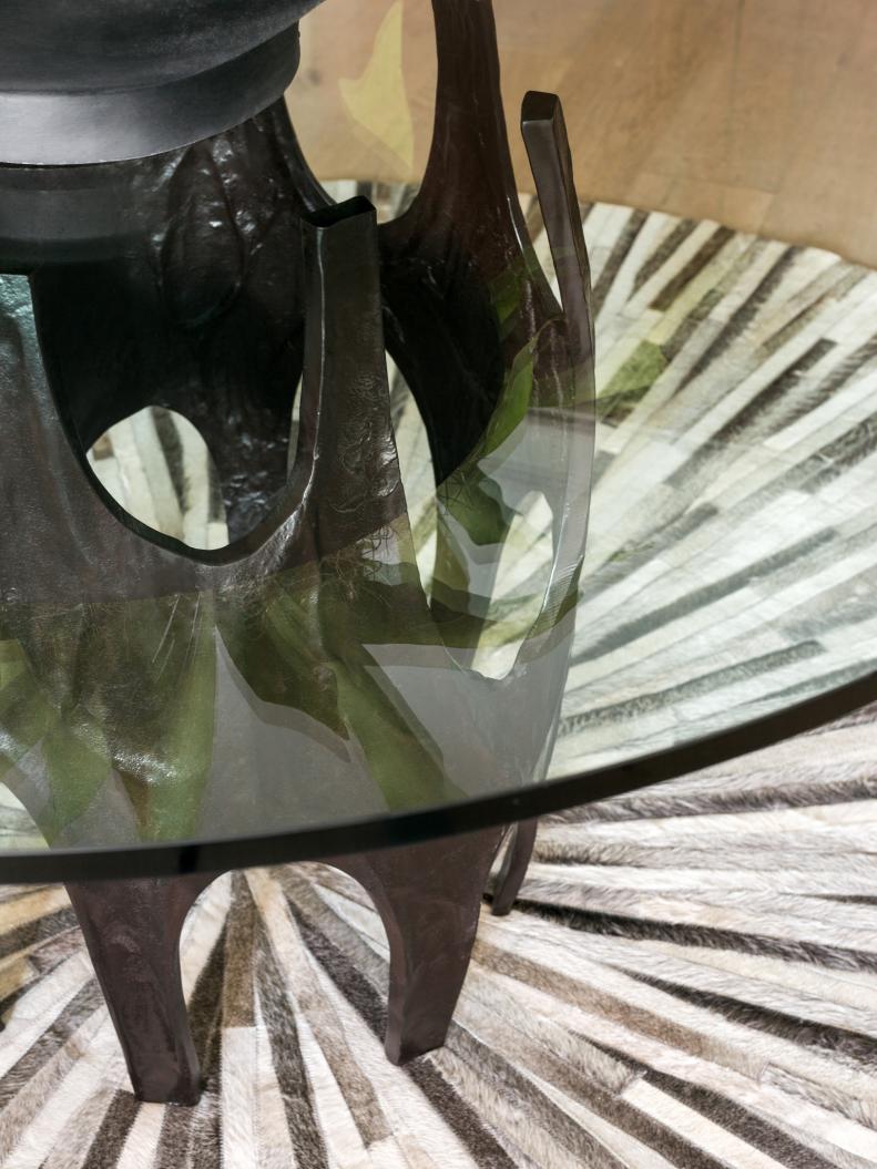 HGTV Dream Home 2017: Dish Planter on Round Glass Pedestal Table