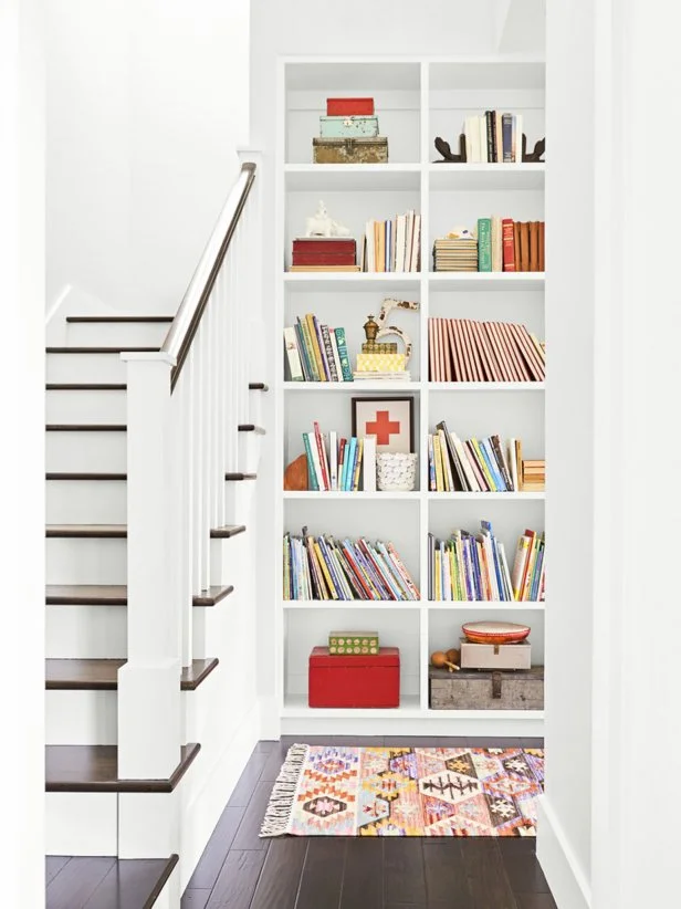 Minimalist Wall Shelf Styling Tips for Hallway: Chic & Easy Ideas