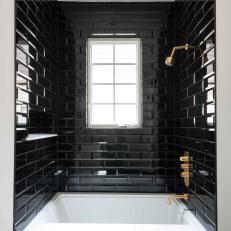 Dramatic Black-and-White Bathroom 