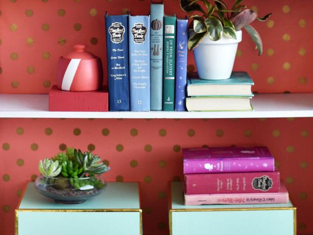 Bookshelf With Two Toned Diy Bookends, Two Tone Bookshelves