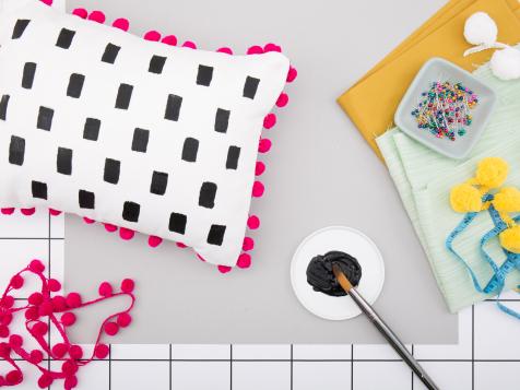 How to Make an Adorable Pom-Pom Pillow