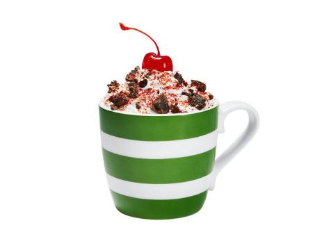 How to Make Spiked Cherry Hot Chocolate