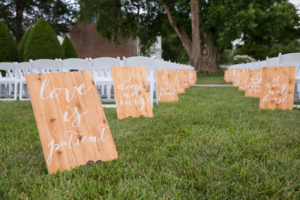 32 DIY Wedding Arbors, Altars &amp; Aisles | DIY