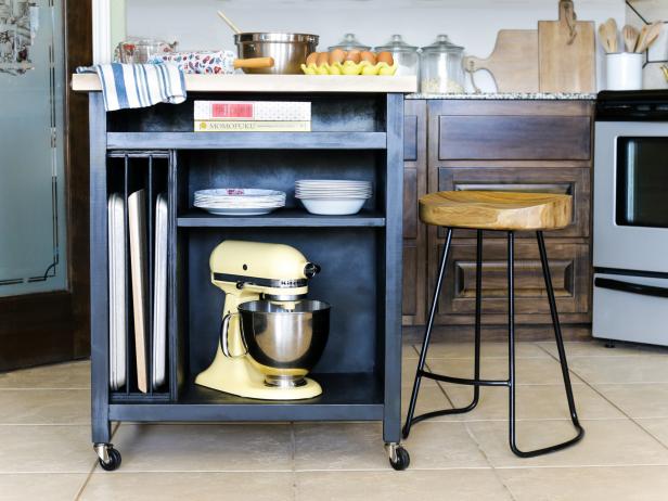 Build A Diy Kitchen Island On Wheels, Rolling Kitchen Island Cart With Seating