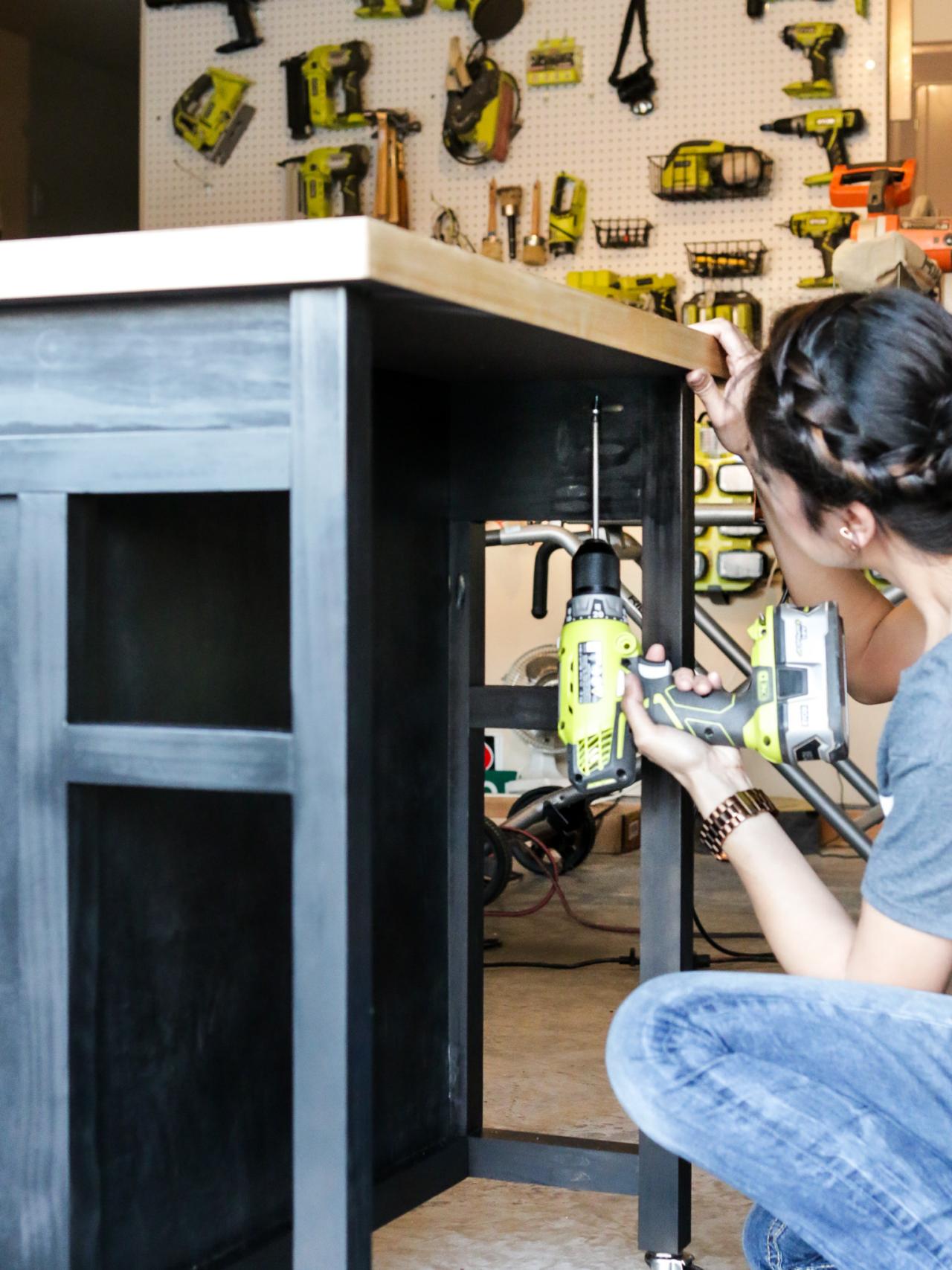 How To Build A Diy Kitchen Island On Wheels Hgtv