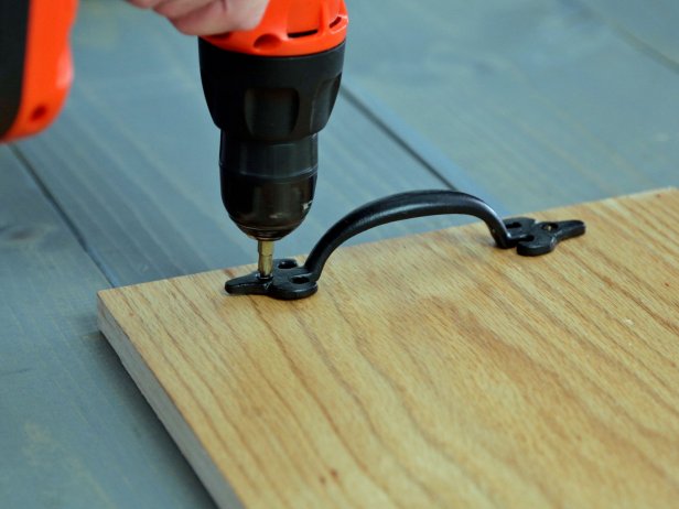 Please a variety of partygoers' palates by sealing a hardwood board to create a food-safe way to serve up a delicious assortment of cured meats, cheeses, nuts and fresh fruit.