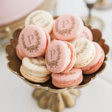 Wedding Trend: Custom Logos on Desserts
