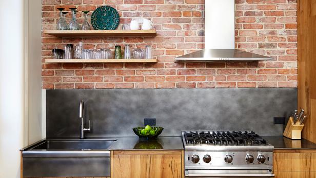 Contemporary Kitchen With Steel Backsplash