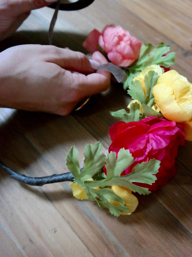 How to Make Gorgeous Flower Crowns