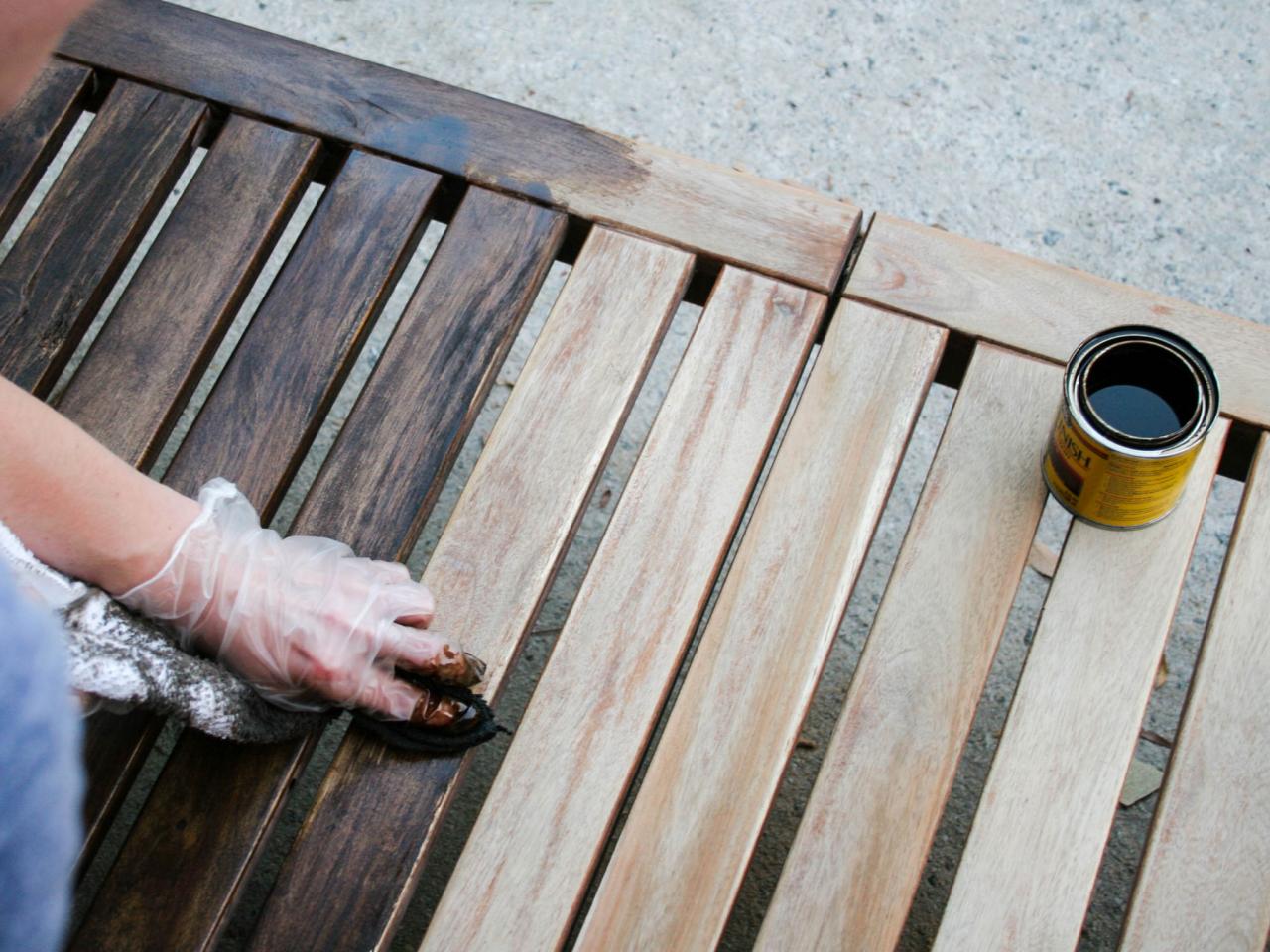 How To Refinish Outdoor Wood Furniture, Outdoor Wood Stain