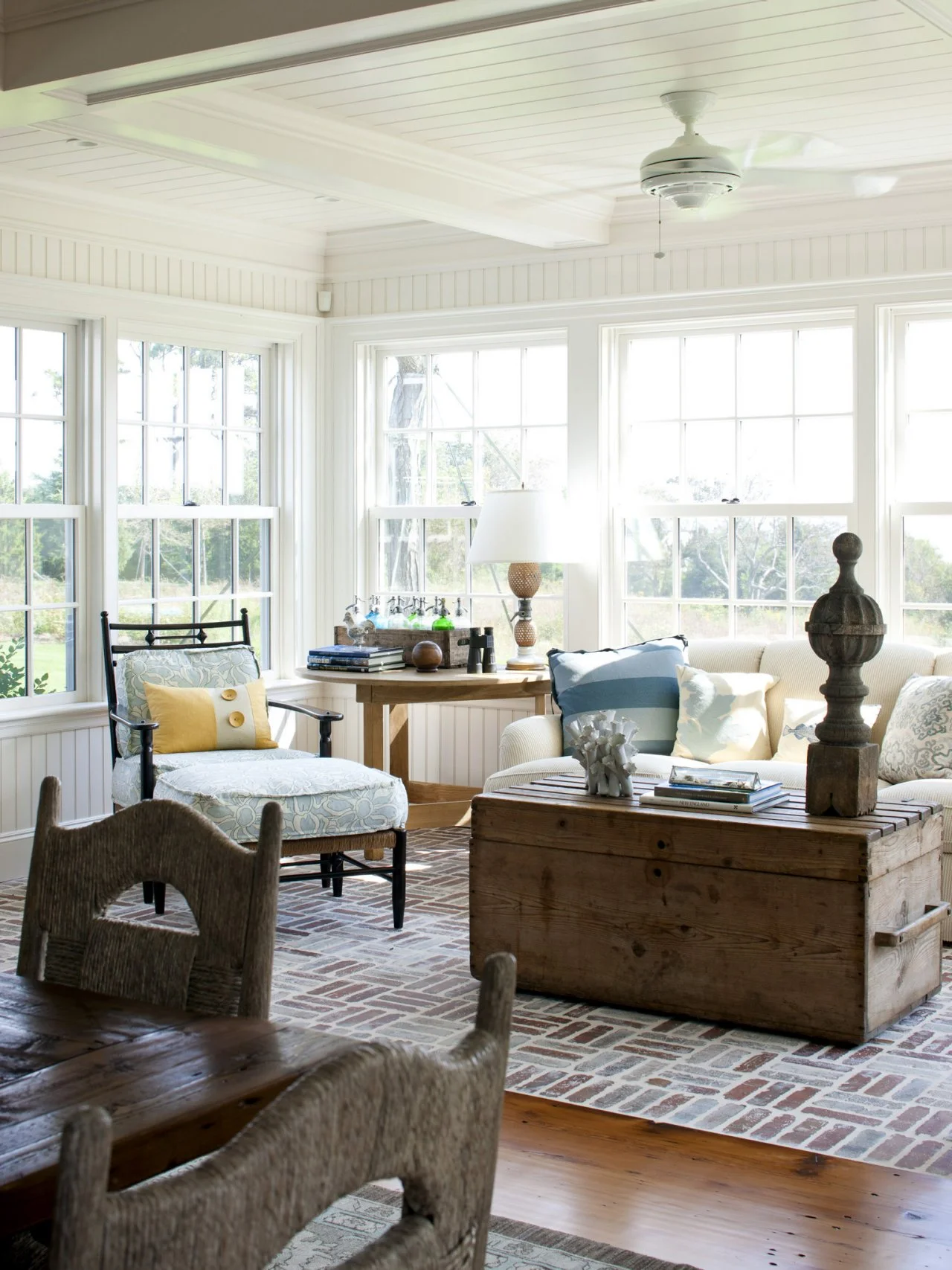 How to Choose the Best Windows for Your Home Style | HGTV