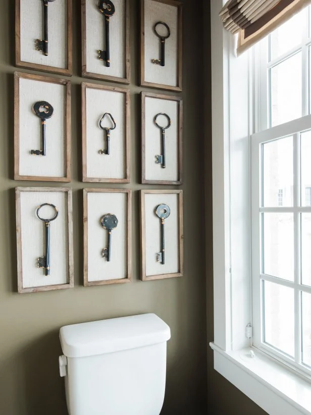 Small Bathroom Wall Decor Ideas: Stunning Hacks to Maximize Style