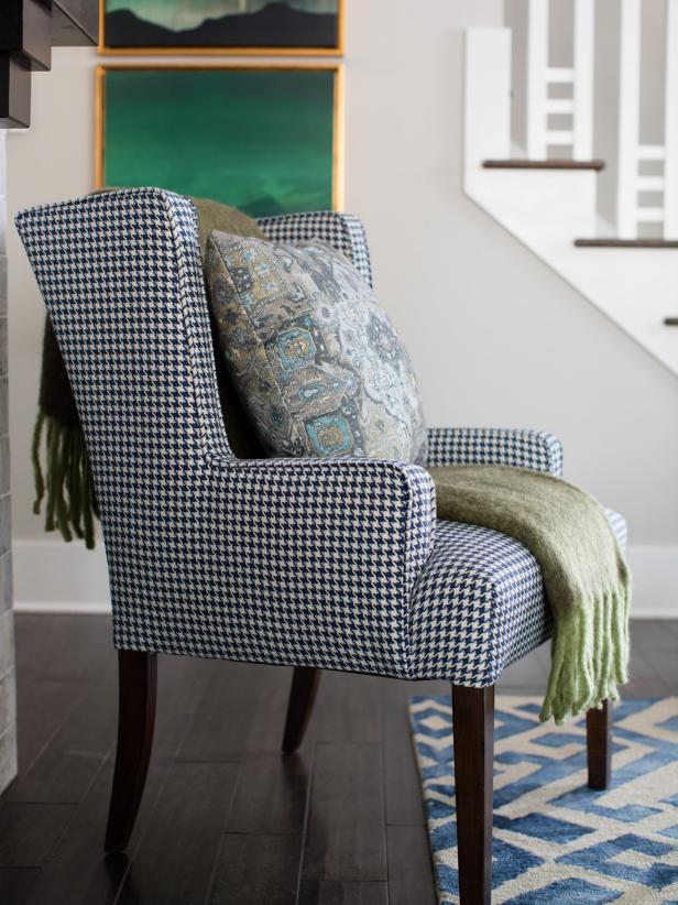 HGTV Smart Home 2016 Blue-and-White Armchair With Green Throw