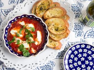 <center>45 Warm Appetizers for Cold-Weather Entertaining