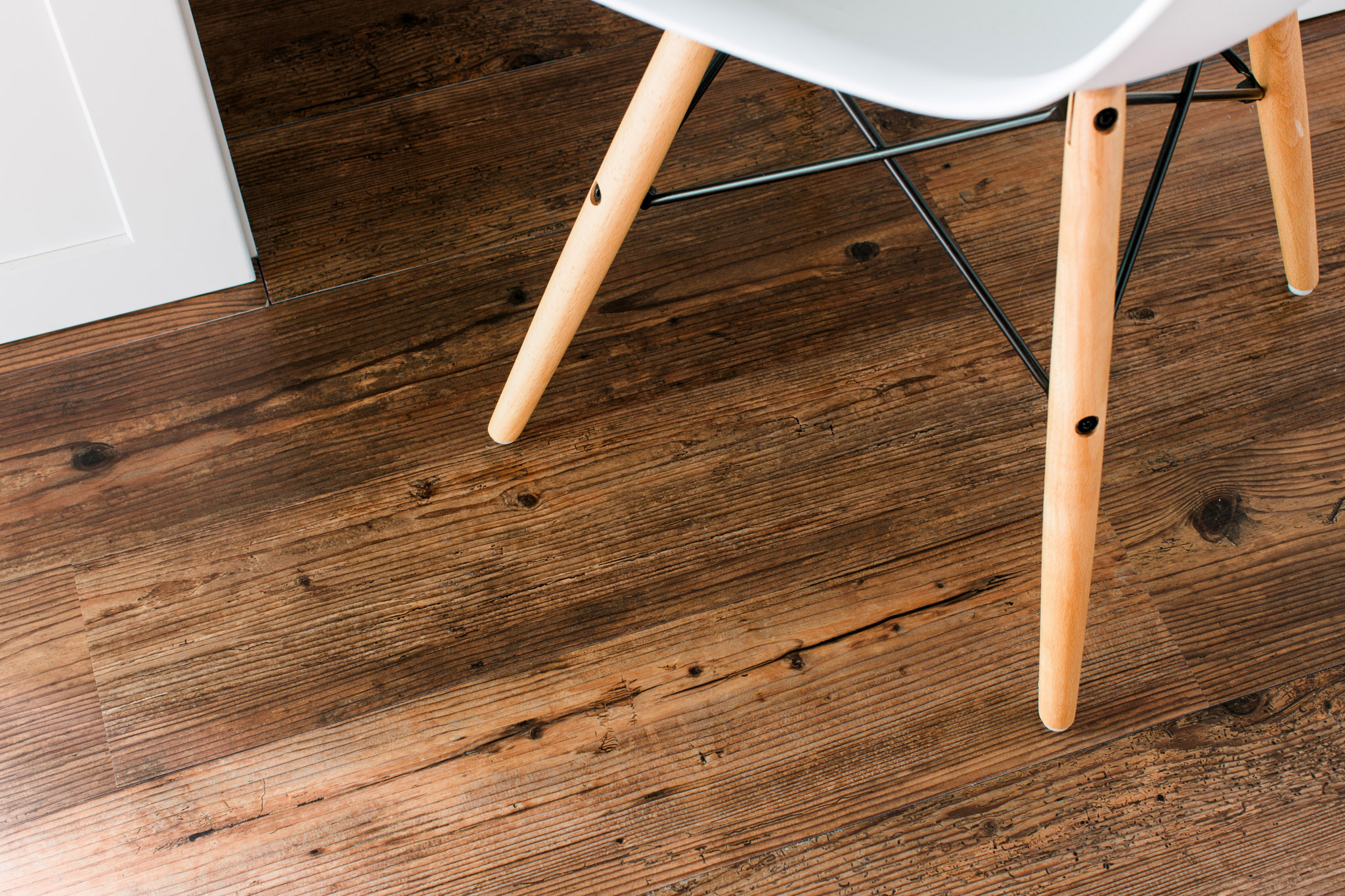 price to install interlocking wood floors