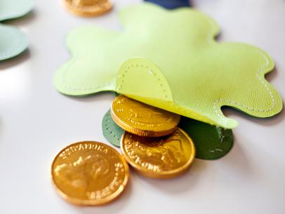 35 Easy St. Patrick's Day Crafts for All Ages