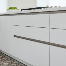 Modern White Kitchen Cabinets