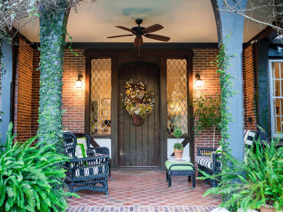 Rustic Farm And Garden Style Front Door Decor Hgtv