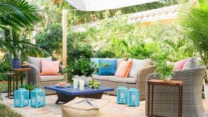 15 Ways to Bring Indoor Comfort Outdoors