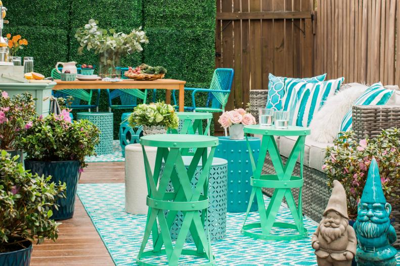 HGTV Spring House 2016 Patio Sitting Area With Blue and Green Accents