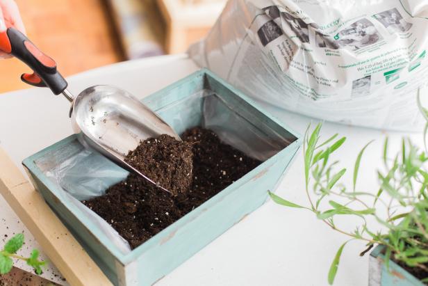 DIY Portable Herb Garden