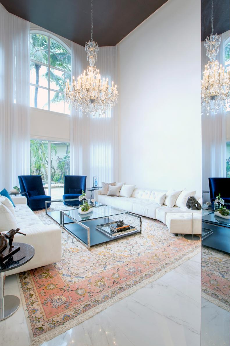 White Traditional Living Room 