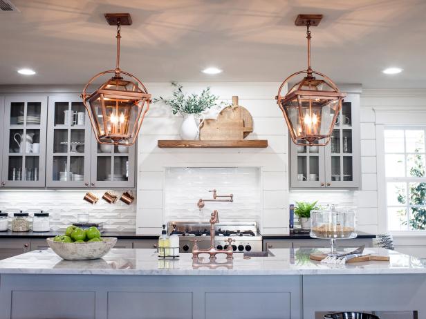 Opmuntring Overgang gnier Dazzling Kitchen Pendant Lights | HGTV