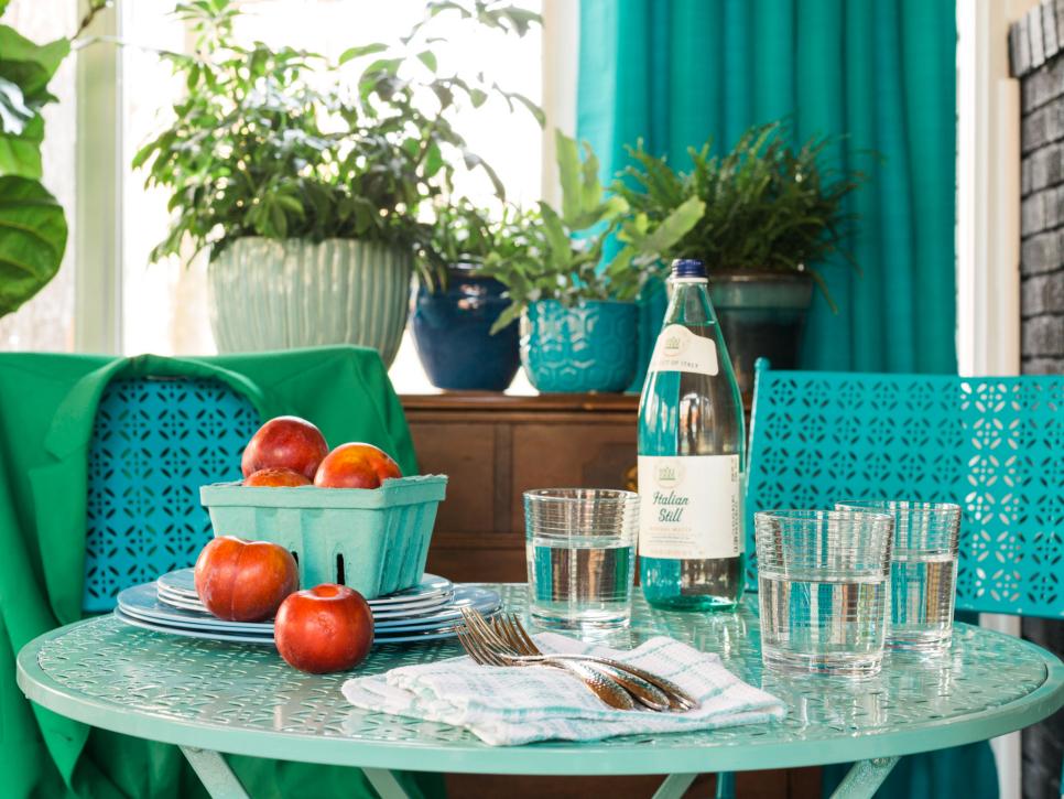 5 Color & Texture Trends Taking Us Into Summer | HGTV's Decorating 