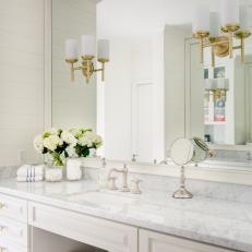 Classic Transitional Bathroom Vanity With Marble Countertop
