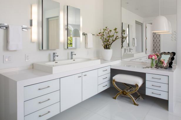 Sunny Modern Bathroom With Polished White Countertop ...