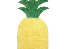 DIY Pineapple Bath Rug