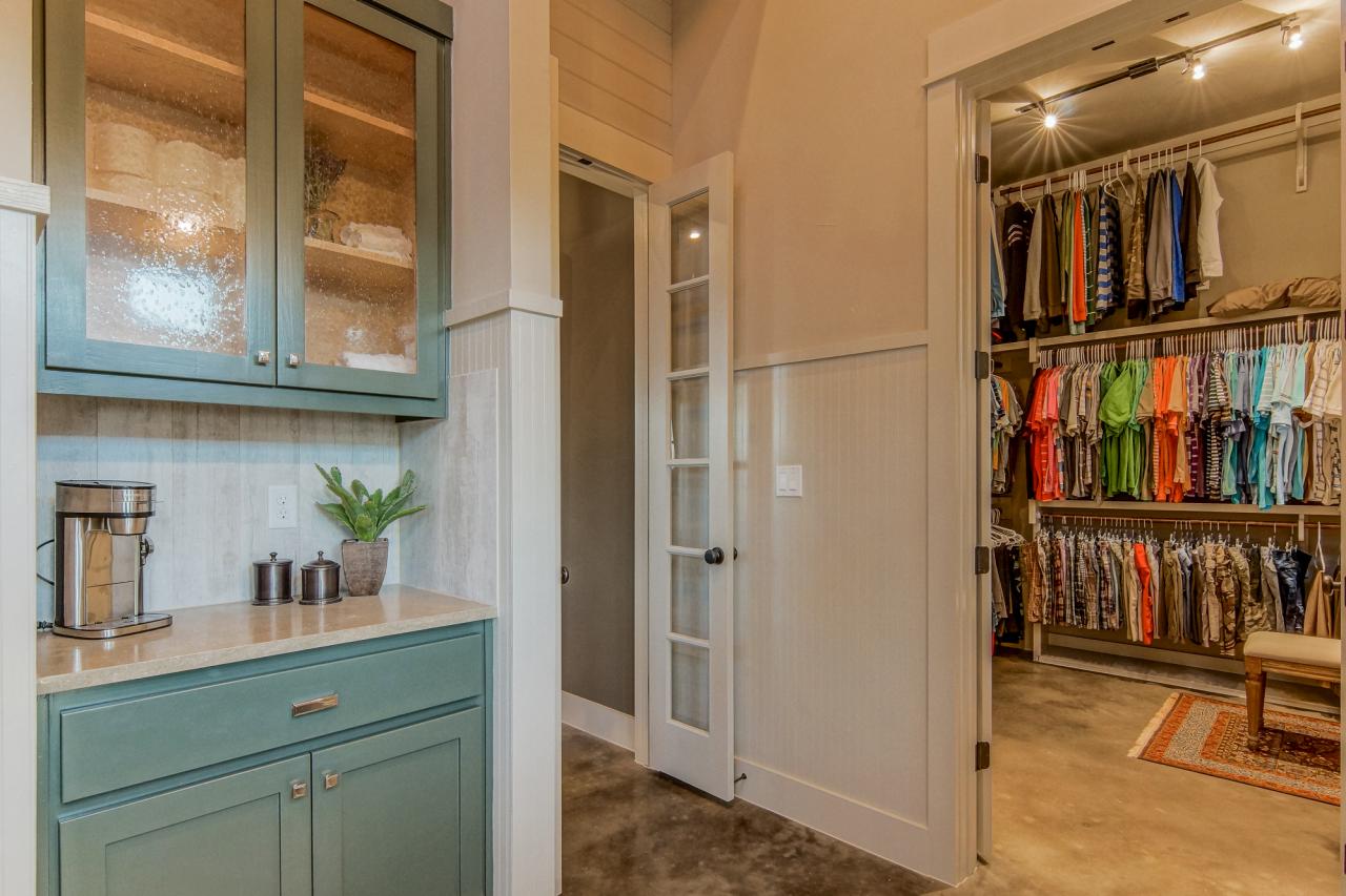 Master Bedroom Coffee Bar And Walk-In Closet | HGTV