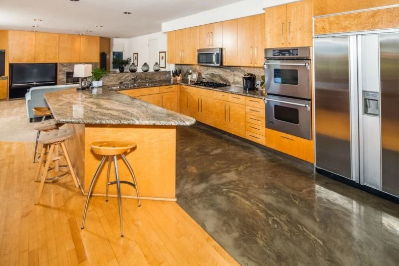 Neutral Contemporary Open Kitchen
