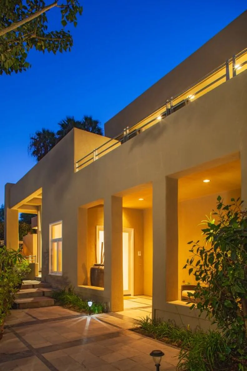 Contemporary Neutral Exterior
