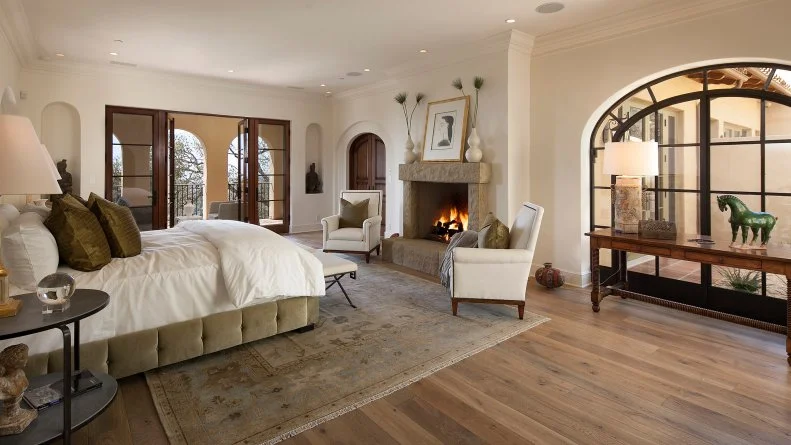Neutral Eclectic Bedroom