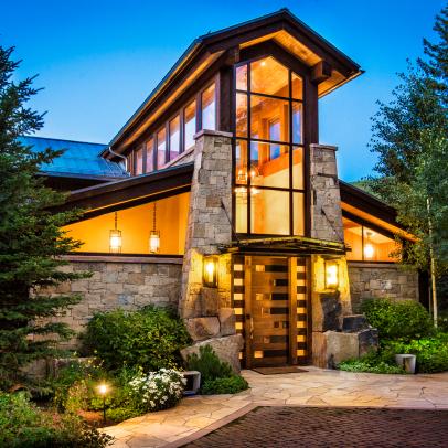 Contemporary Craftsman-Style Mountain Home Entrance