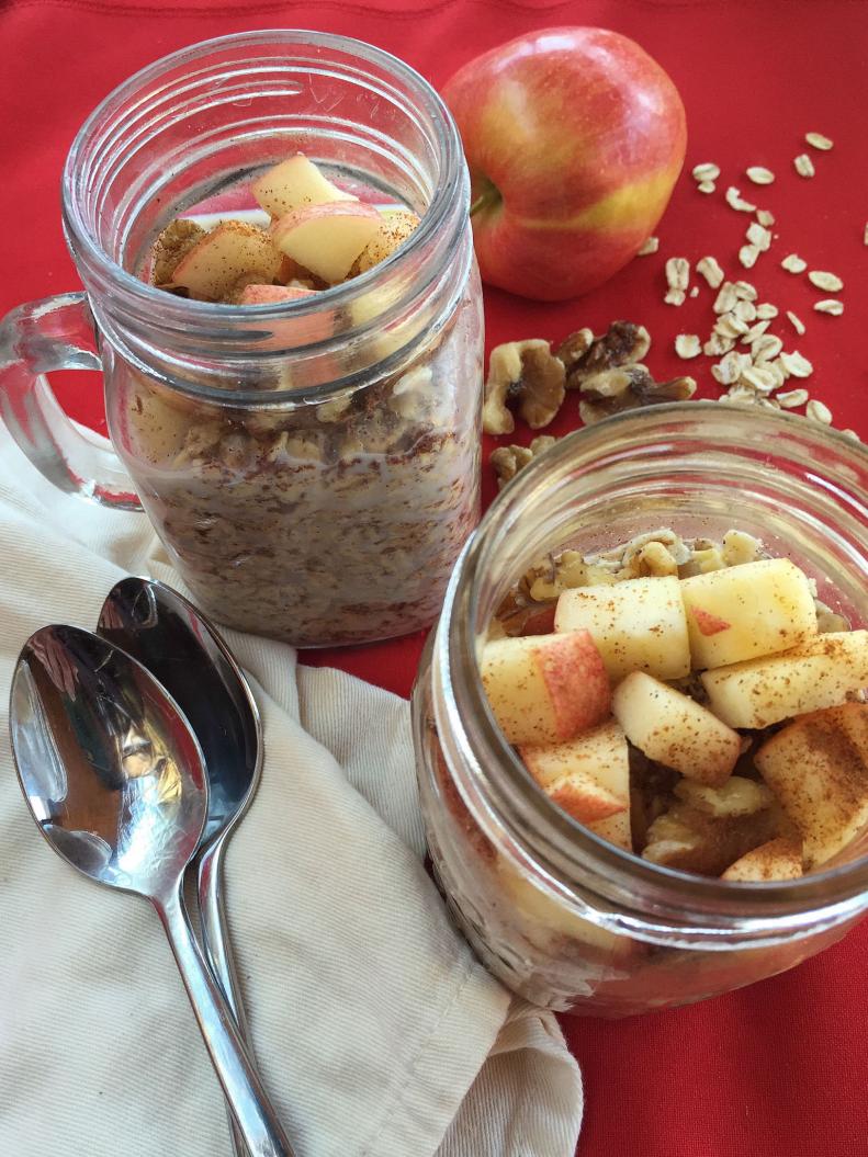 Apple Cinnamon Overnight Oats
