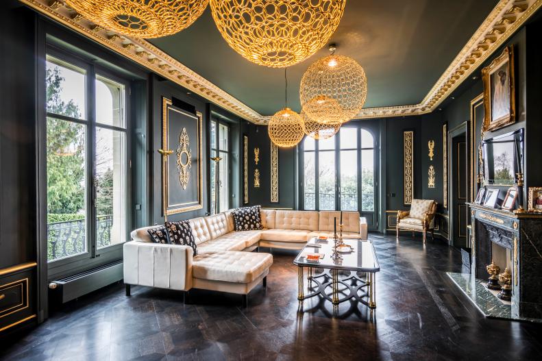Black and Gold Sitting Room
