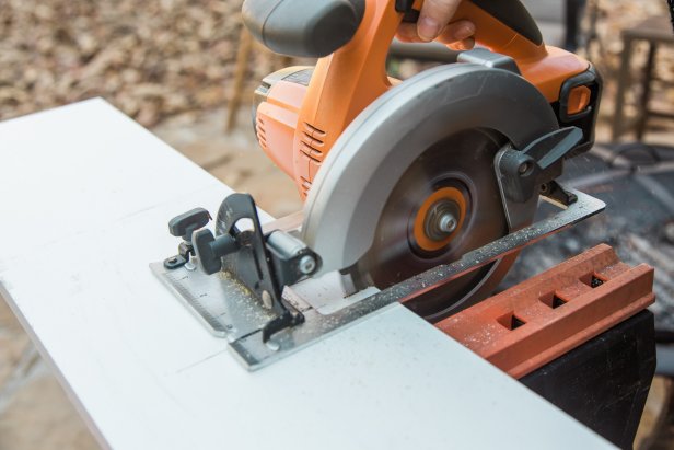 Have the three pieces of wood cut for you at a home improvement center or measure and mark 3 pieces of the 1”x 8” pine at 18 inches long, then cut them using a circular saw at home. Sand off any rough edges, as needed.