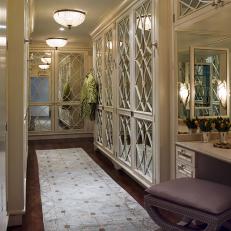 Elegant Changing Room With Mirror Walls