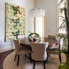 Contemporary Breakfast Nook With Round Dining Table