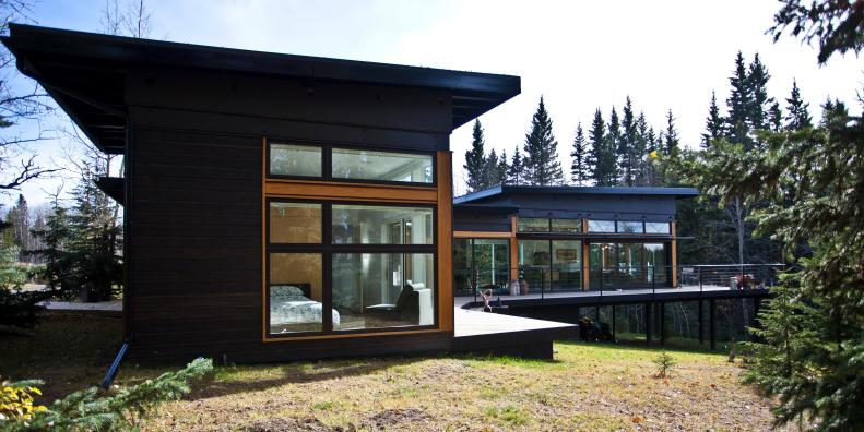 Contemporary Modular Home With Porch