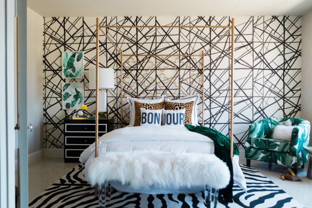 Black and White Guest Bedroom