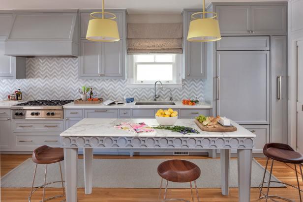 Transitional Gray Kitchen 