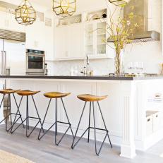 Stylish Eat-In Kitchen With Island Seating