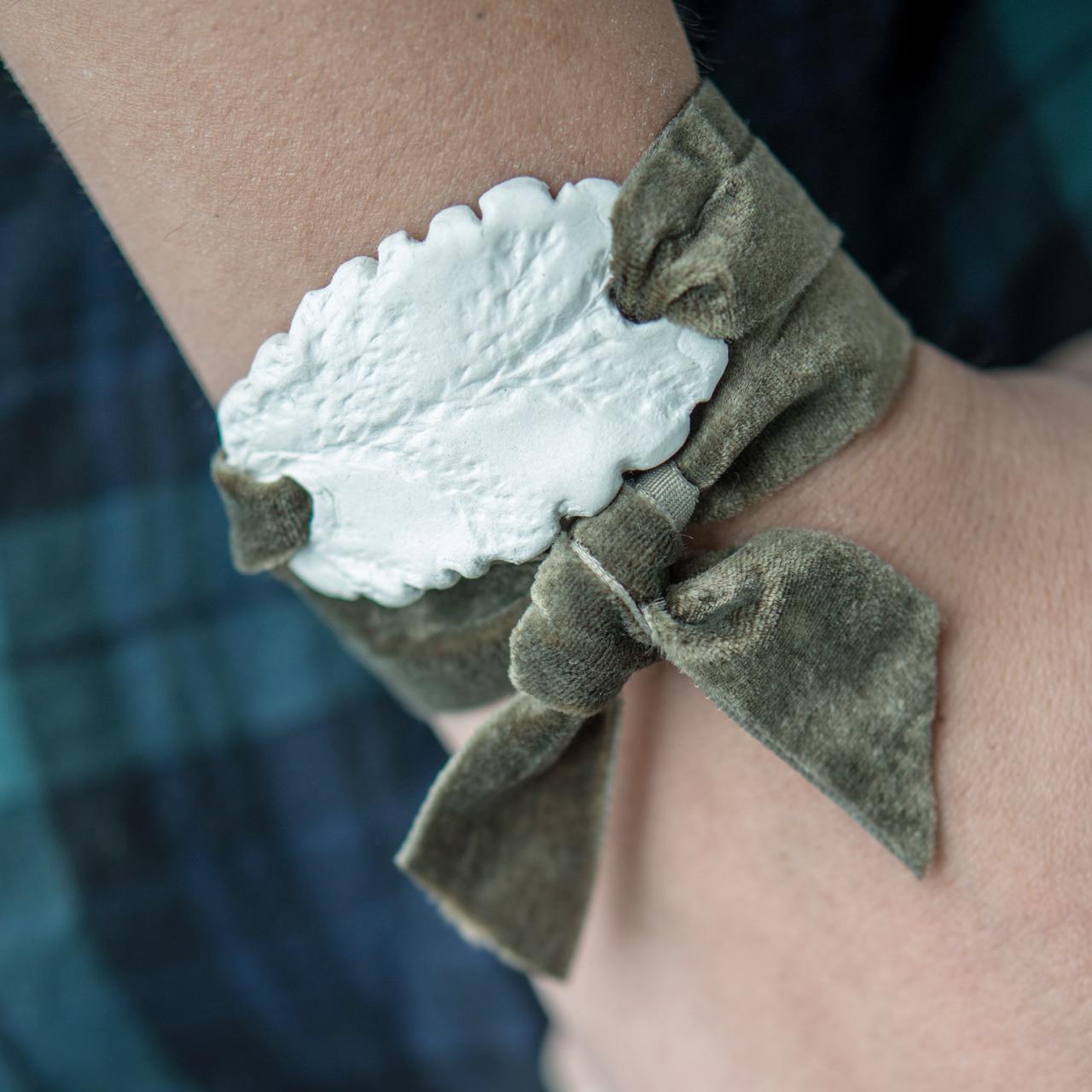 Party Favor Bracelet Kit Personalized DIY Clay Bracelet Kit Make