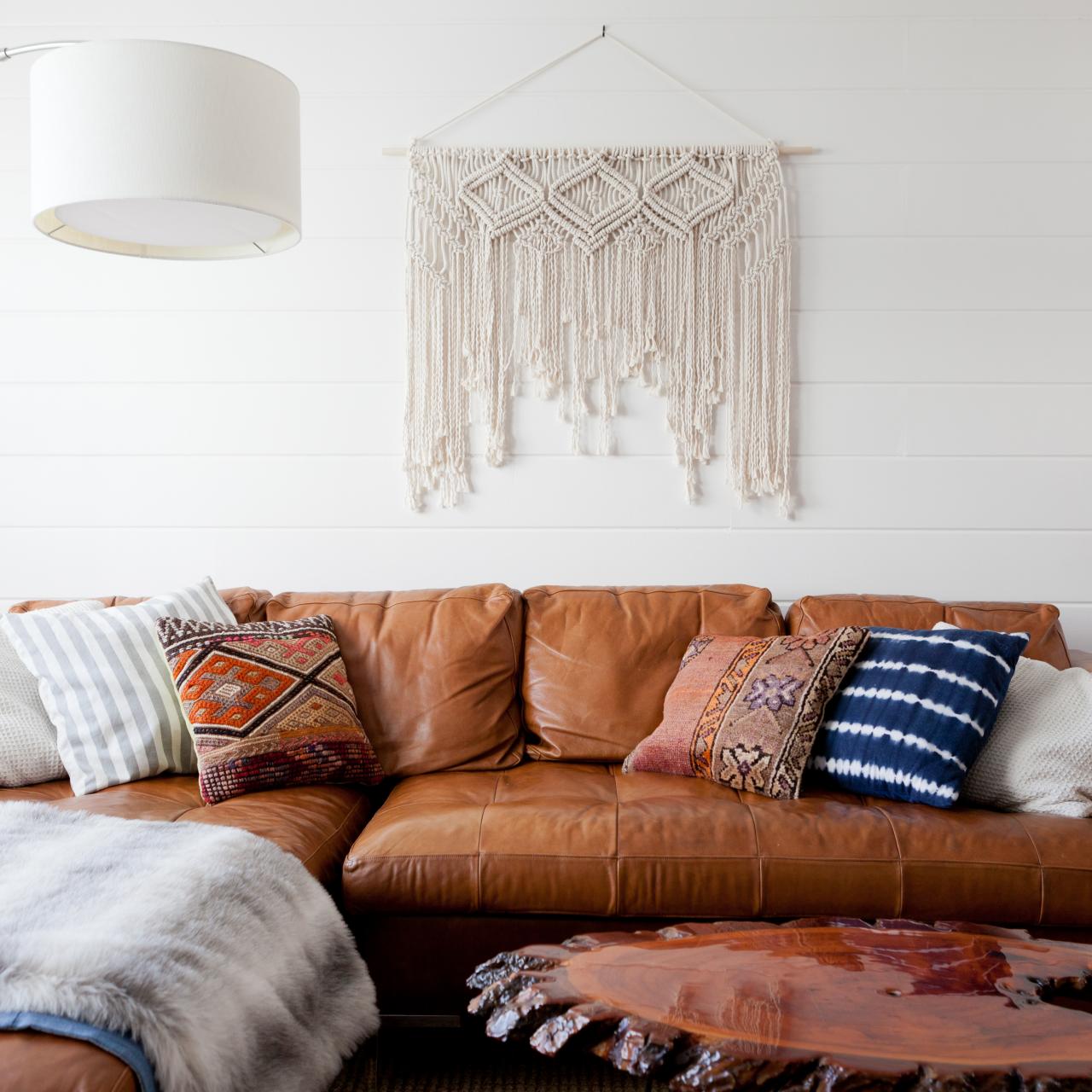 31 Wall Decor Ideas to Put Over the Sofa - Craftsy Hacks